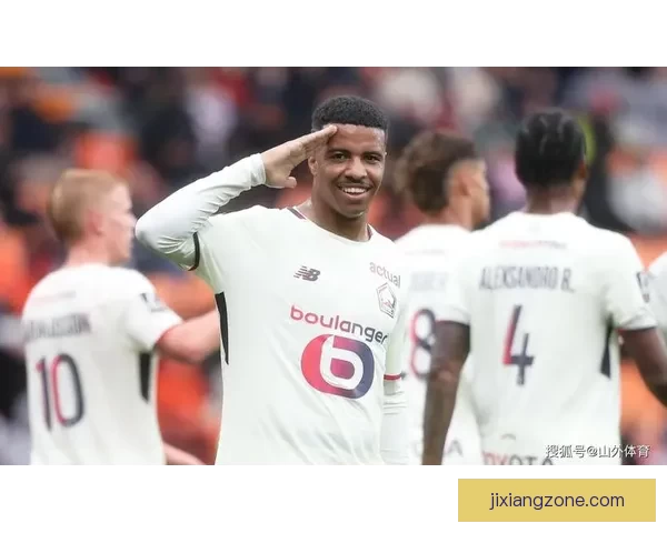 里尔主场3-0大胜朗斯，帕尔多传射助力哈拉尔德松与科雷亚破门