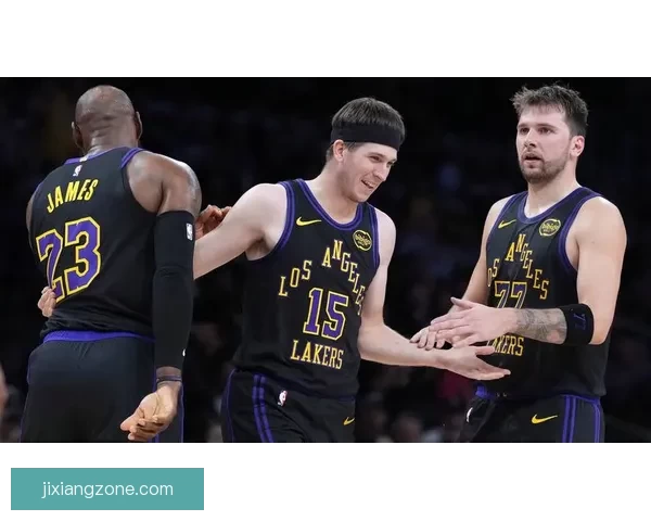 东契奇复出砍42分12助攻湖人力克骑士 里夫斯艾顿双双贡献精彩表现